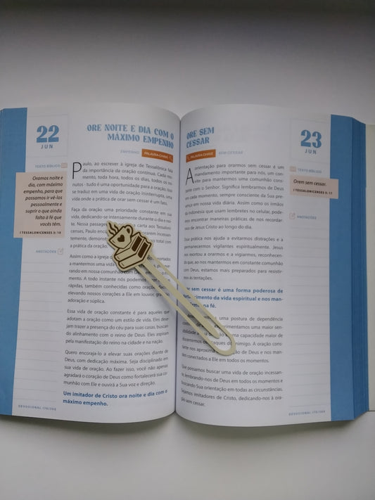 Marca Página 3D Clipe Chávena: "livro + café = coração"