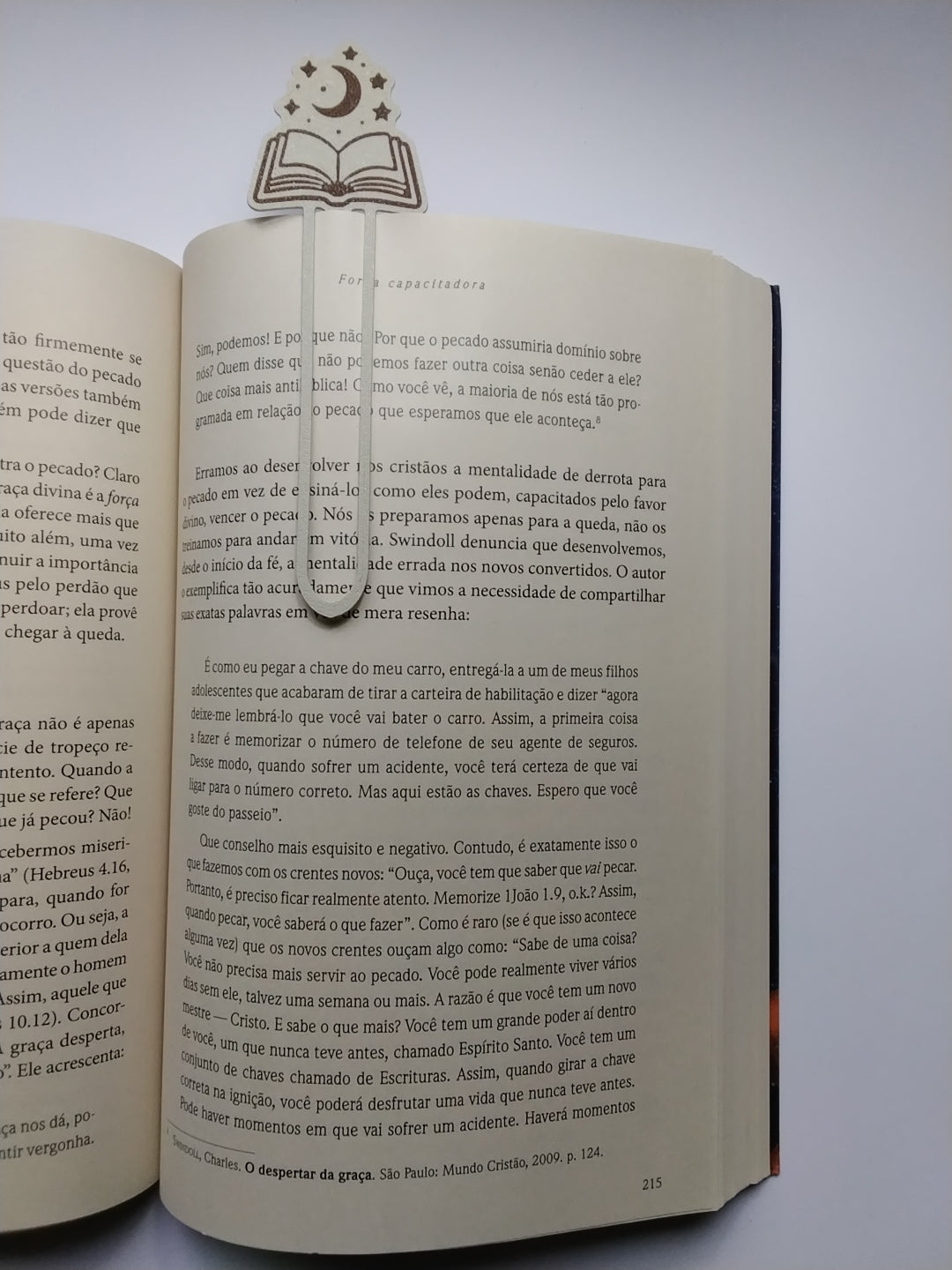 Marca Pagina Clipe Livro Aberto Lua Estrela