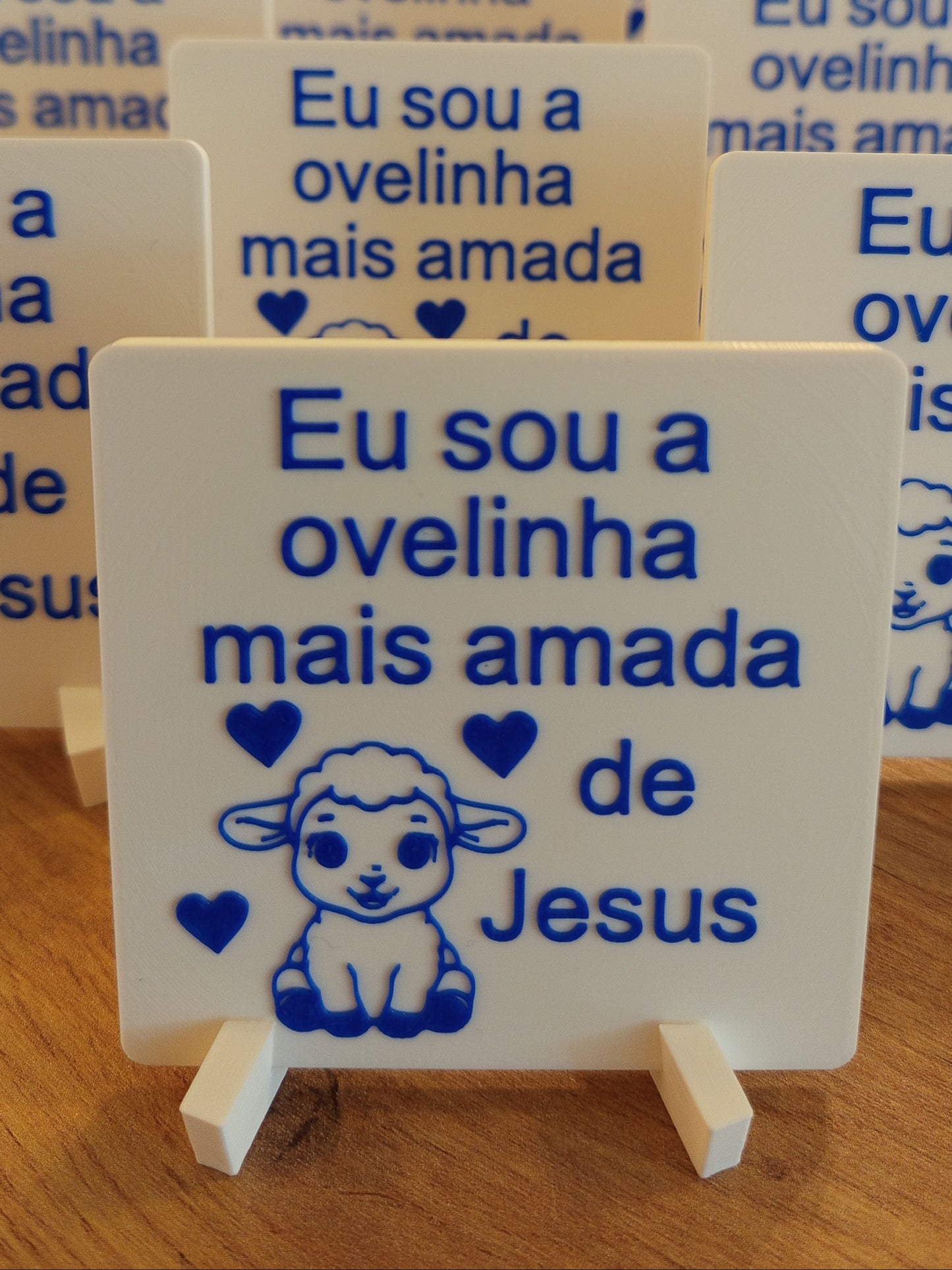 Placa 3D em Relevo – "Eu sou a ovelhinha mais amada de Jesus"